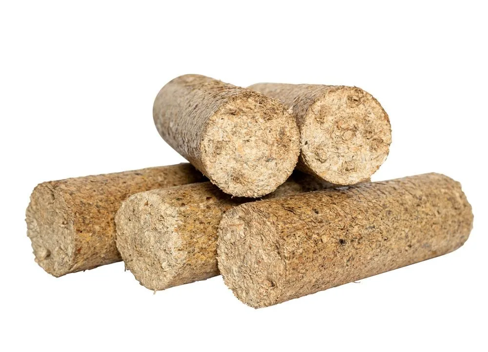 NESTRO Holzbriketts Nadelholz – Palette mit 96 Packungen à 10 kg – "Das Powerbrikett"